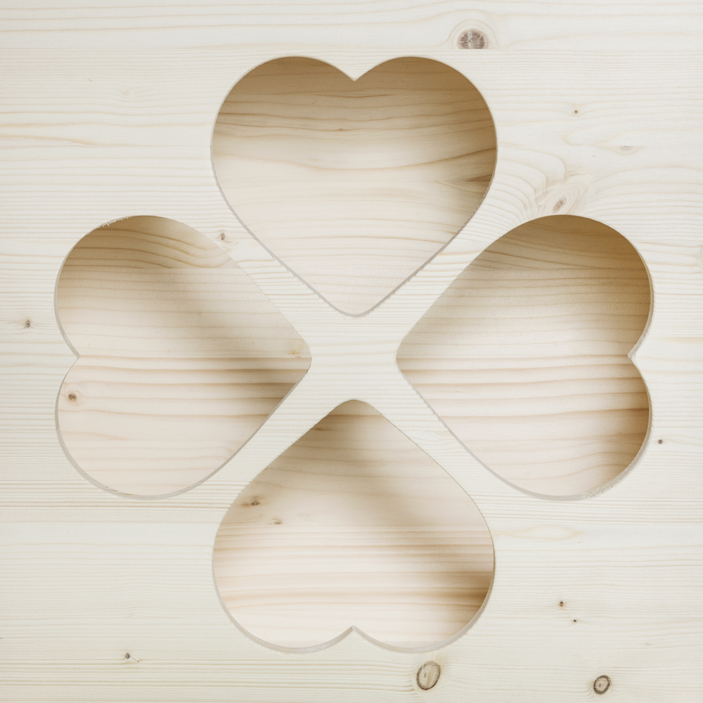 Fieniera per coniglio in legno